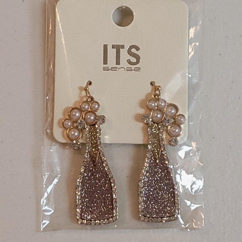 ITS Sense Crystal Champagne Bottle Earrings Pink Glitter